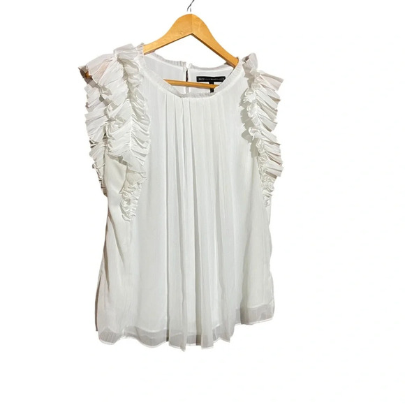 White House Black Market Micro Pleated Shell Tank In ERUC Size Medium - Picture 5 of 10